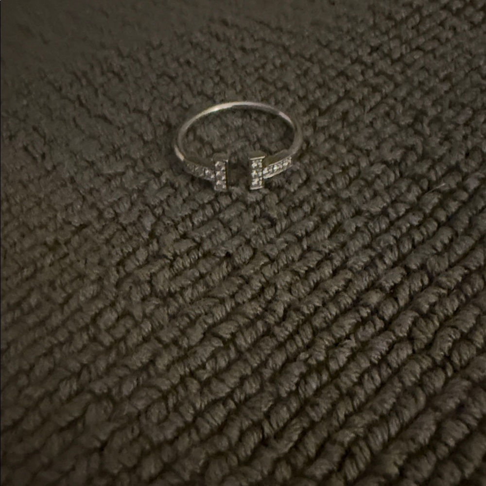 Tiffany & Co. Diamond wire ring. White gold - Picture 3 of 3